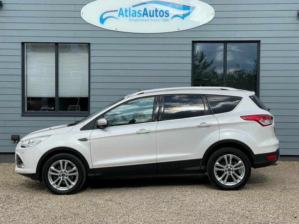 Ford Kuga 2L Titanium X FG14GYU White #4