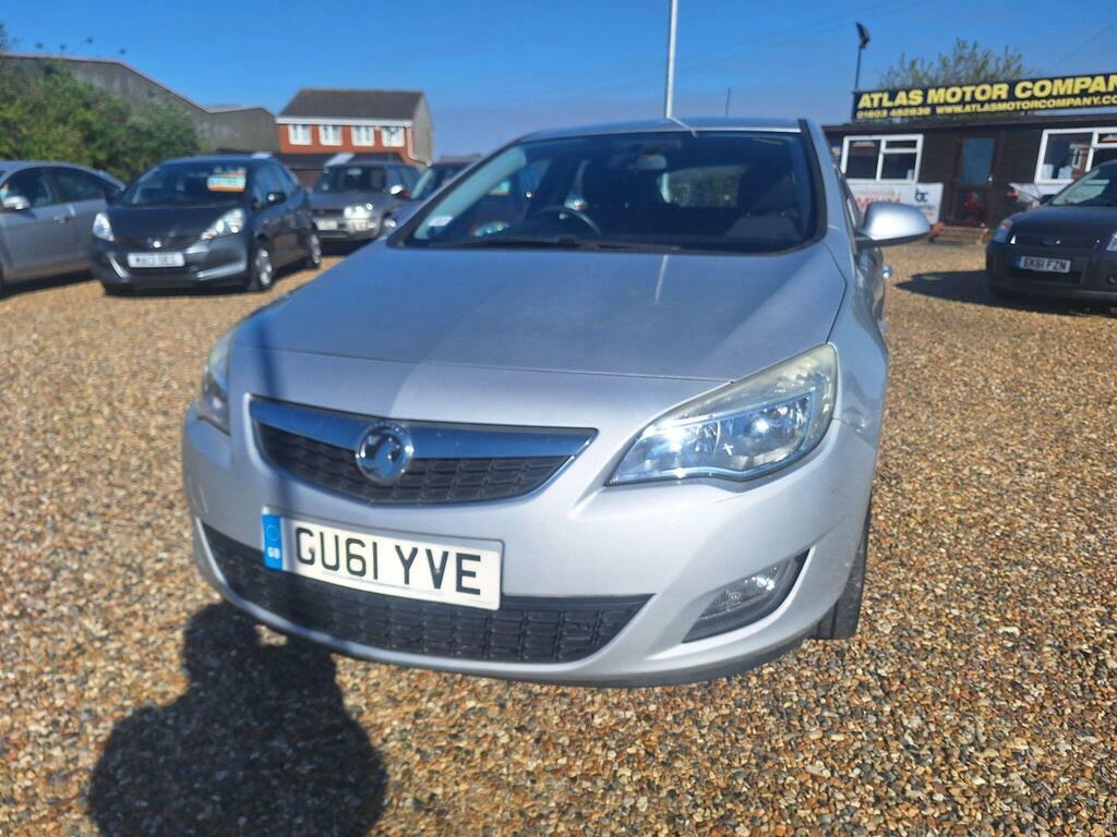 Vauxhall Astra 1.4 16V Excite Euro 5 Silver #4