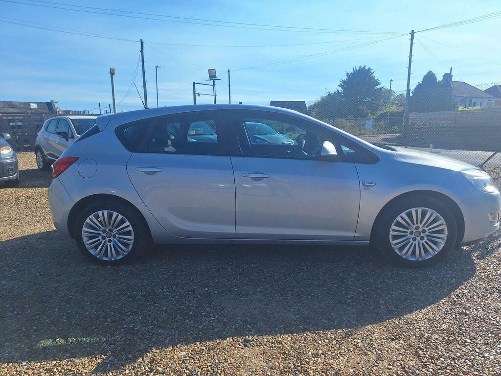 Vauxhall Astra 1.4 16V Excite Euro 5 Silver