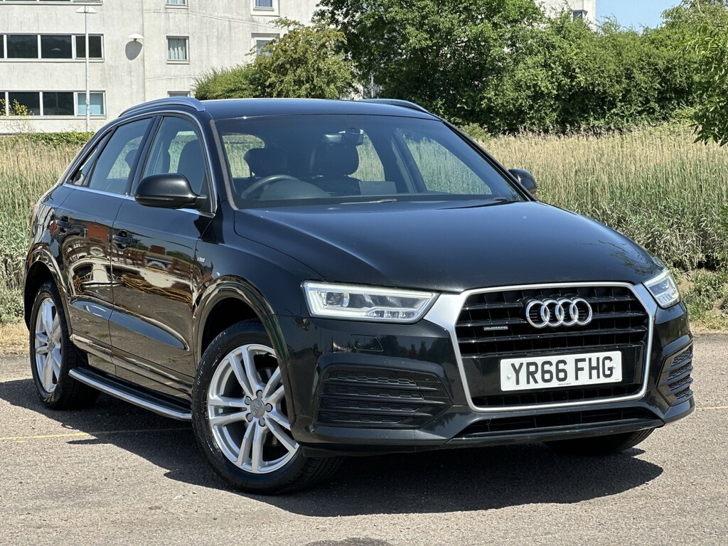 Audi Q3 2.0 Tdi S Line Black