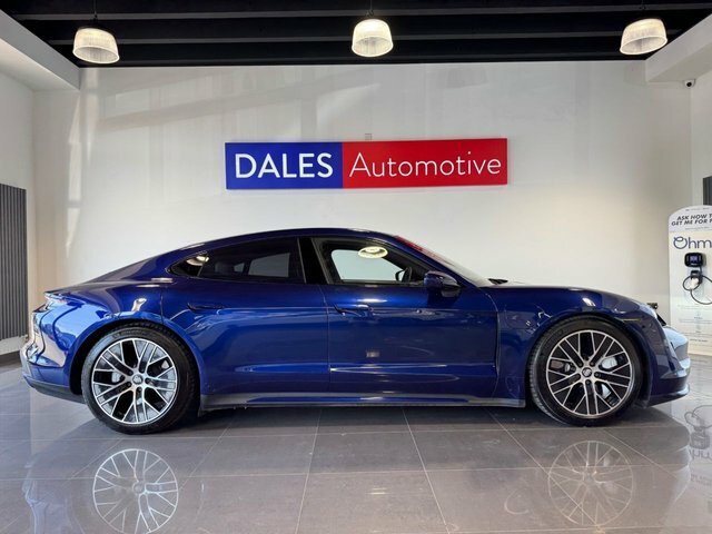 Porsche Taycan Plus 93.4Kwh Turbo Saloon MT70MMJ Blue #5