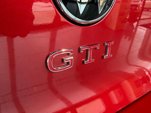 Volkswagen Golf Tsi Gti Hatchback YA75KNO Red #5