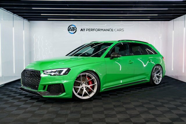 Audi RS4 Avant Tfsi V6 Carbon Edition Green