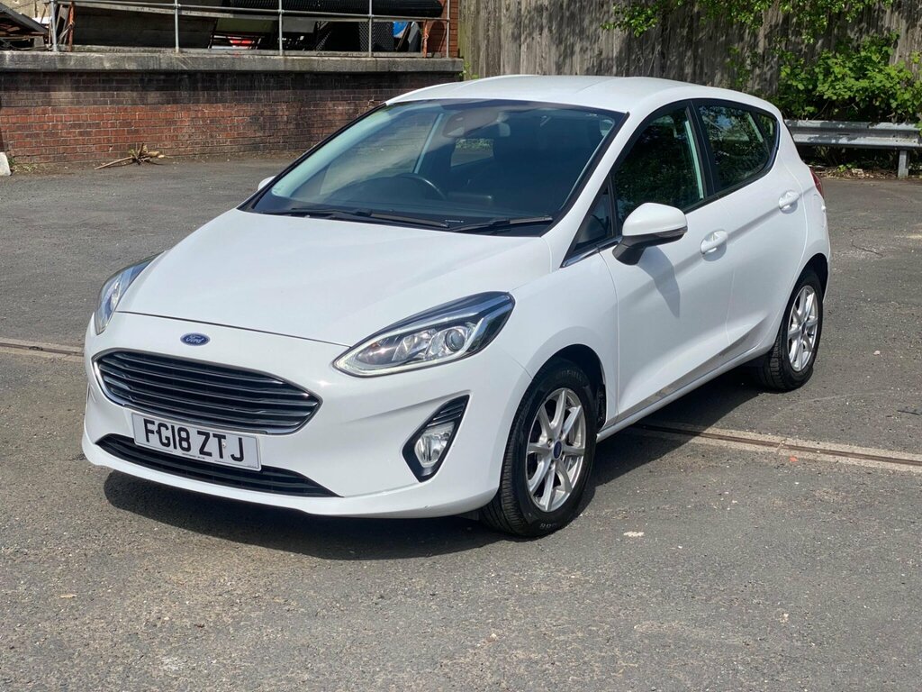 Ford Fiesta 1.0T Ecoboost Zetec Euro 6 Ss FG18ZTJ White #2