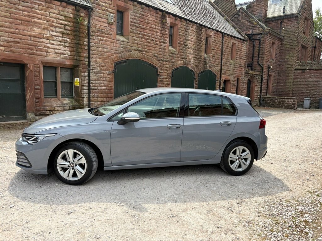 Volkswagen Golf 1.5 Etsi Mhev Life Hatchback Hybrid Dsg AK70AFE Grey #4