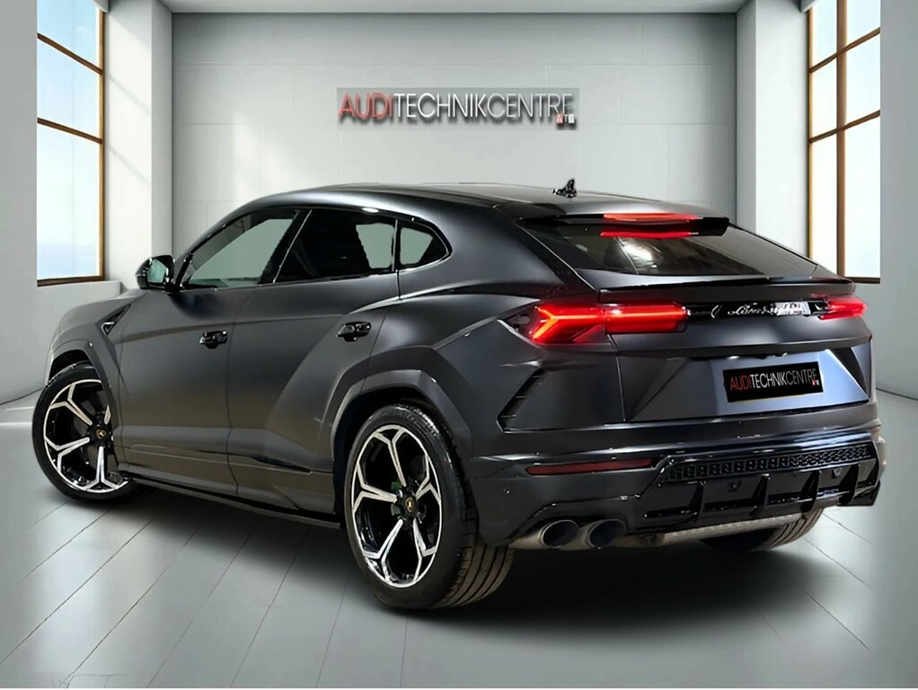 Lamborghini Urus V8 Black #4