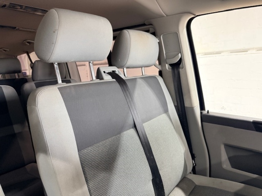 Volkswagen Transporter Shuttle 2.0 Bitdi Black #18