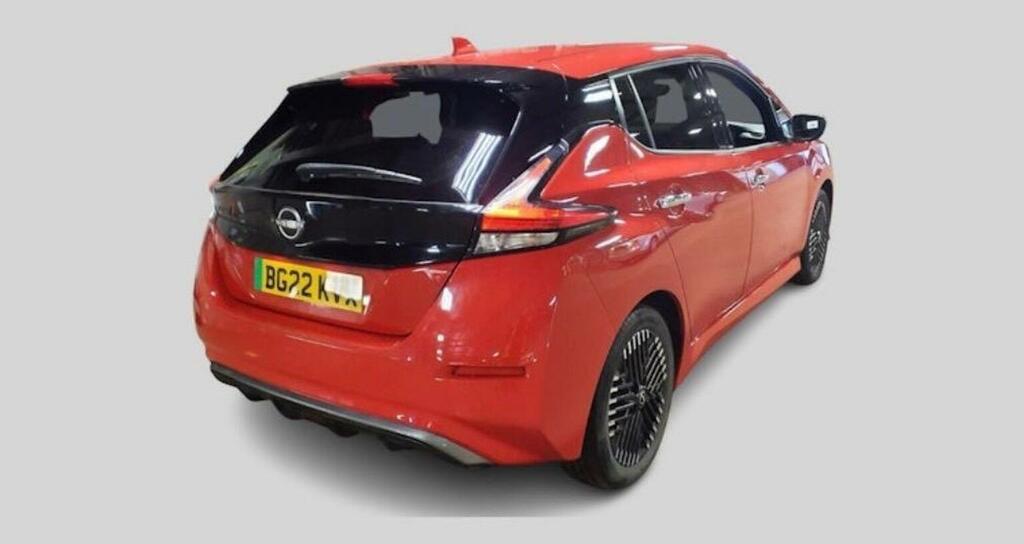Nissan Leaf 39Kwh N-connecta BG22KVX Red #3