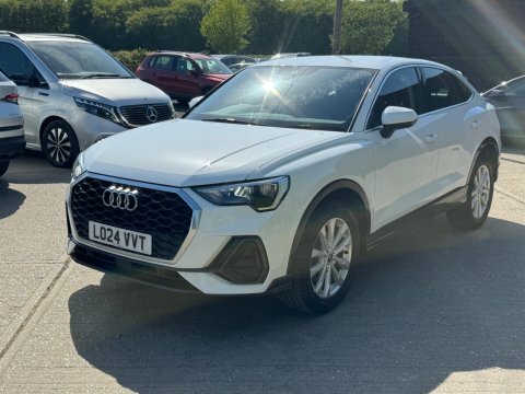 Audi Q3 1.5 Tfsi Cod LO24VVT White #3