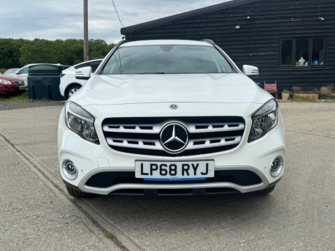 Mercedes-Benz GLA Class 1.6 Gla200 Se LP68RYJ White #3