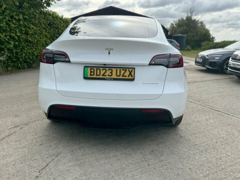 Tesla Model Y Dual Motor Long BD23UZX White #5