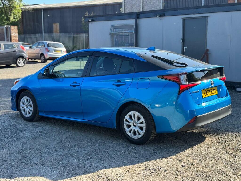 Toyota Prius Hatchback 1.8 Vvt-h Active Hatchback Hy LK71EUY Blue #5