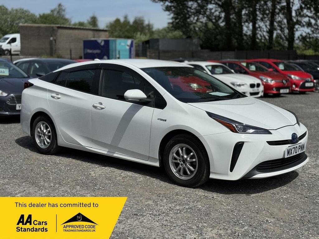 Toyota Prius Hatchback 1.8 Vvt-h Active Hatchback Hy White
