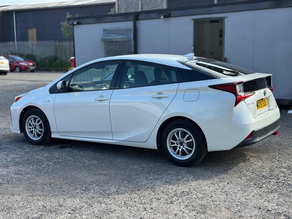 Toyota Prius Hatchback 1.8 Vvt-h Active Hatchback Hy MX19EDB White #5