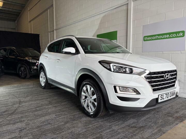 Hyundai Tucson 1.6 Gdi Se Nav Euro 6 Ss SL70OAW White #6
