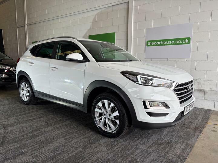 Hyundai Tucson 1.6 Gdi Se Nav Euro 6 Ss SL70OAW White #5