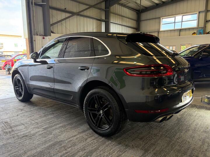 Porsche Macan 3.0 Td V6 S Pdk 4Wd Euro 6 Ss MV66SEY Grey #4