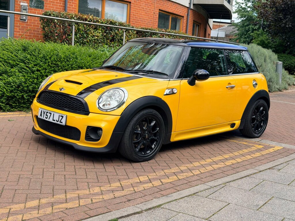 Mini Hatch 1.6 Cooper S Steptronic Euro 4 White
