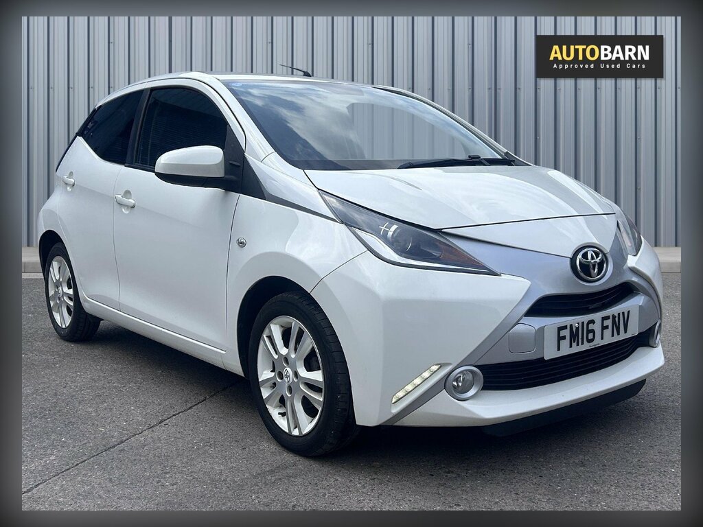 Toyota Aygo 1.0 Vvt-i X-pure Hatchback Euro White