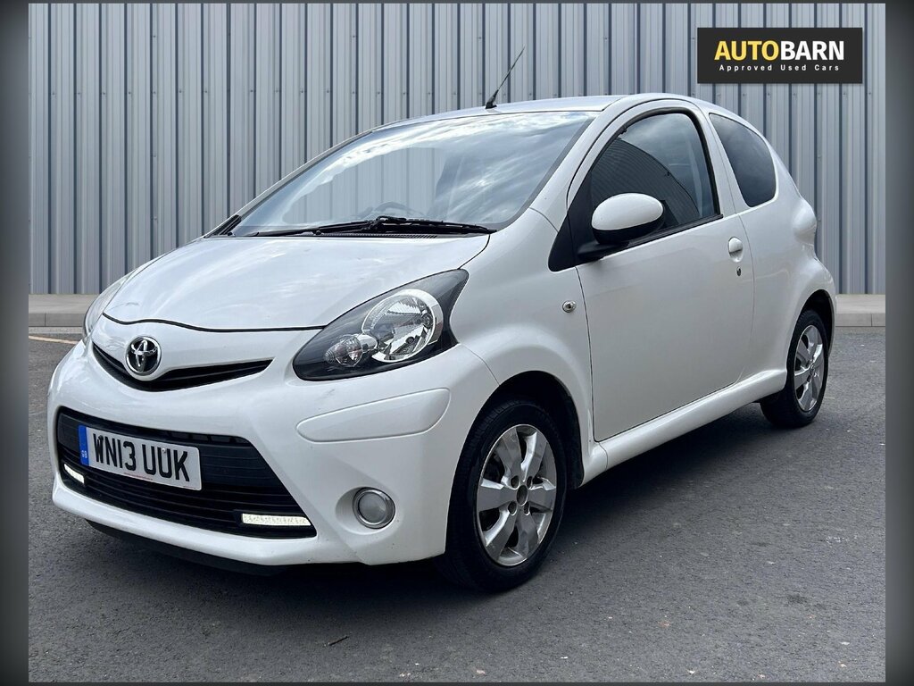 Toyota Aygo 1.0 Vvt-i Fire Hatchback Euro 5 White #4