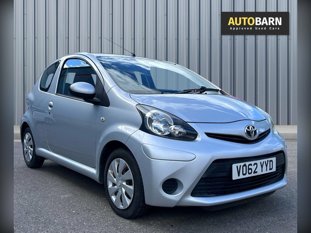 Toyota Aygo 1.0 Vvt-i Ice Hatchback Euro 5 Silver