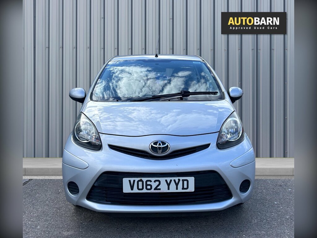 Toyota Aygo 1.0 Vvt-i Ice Hatchback Euro 5 Silver #5
