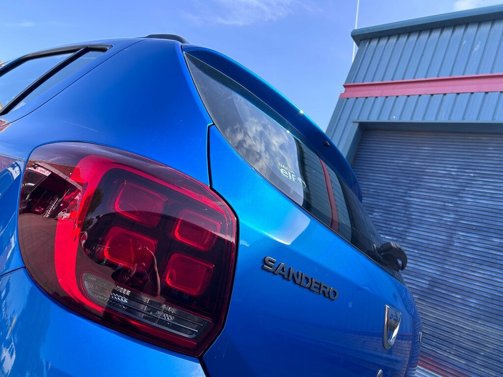 Dacia Sandero Stepway 1.5 Dci Laureate Hatchback Euro WP18FXC Blue #2
