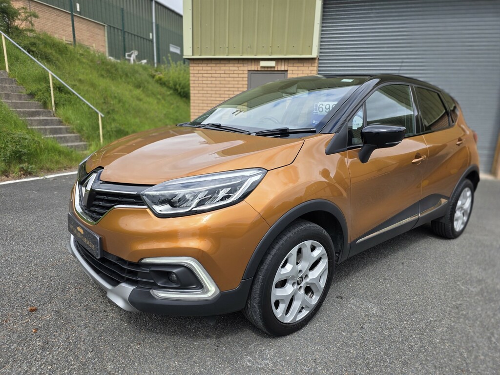 Renault Captur Suv 1.5 Dynamique S Nav Dci 90 2017 HP62NAN Orange #2