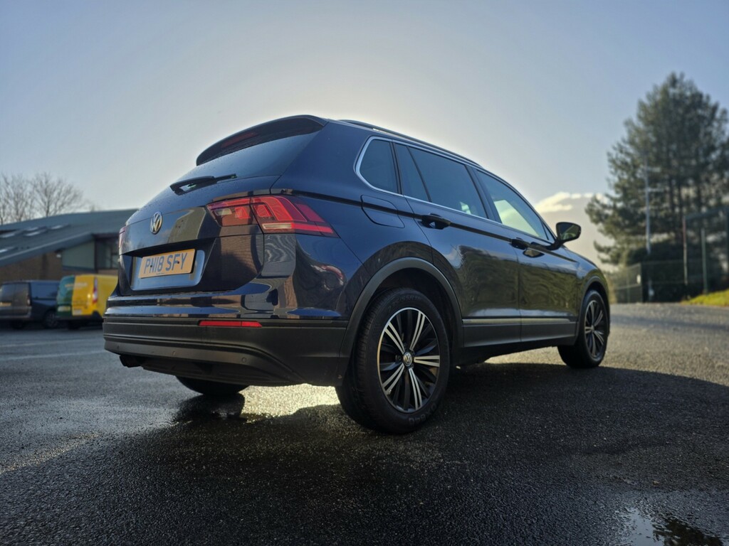 Volkswagen Tiguan Suv 1.4 Tsi Se Navigation 2018 PN18SFY Blue #4