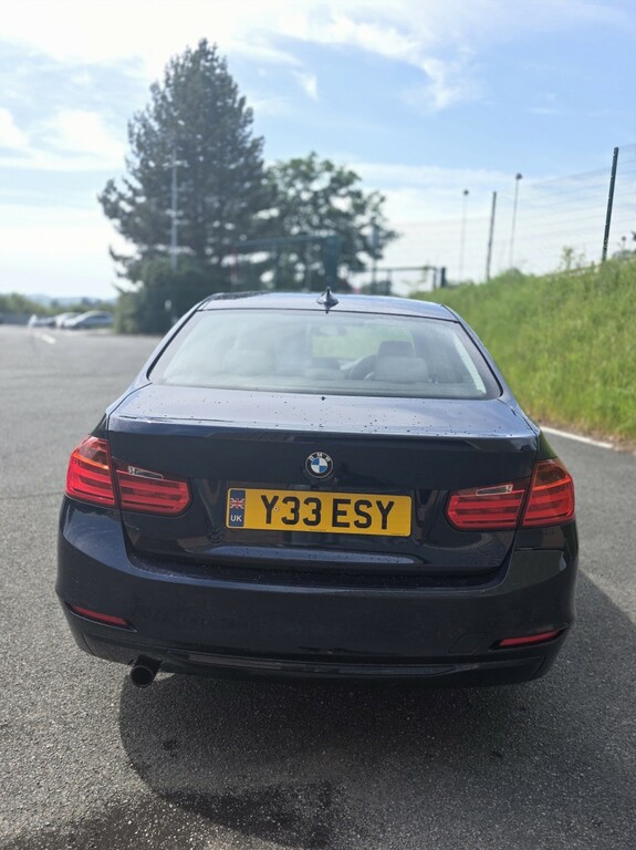 BMW 3 Series Saloon 2.0 318D Sport Saloon 2014 Y33ESY Blue #6