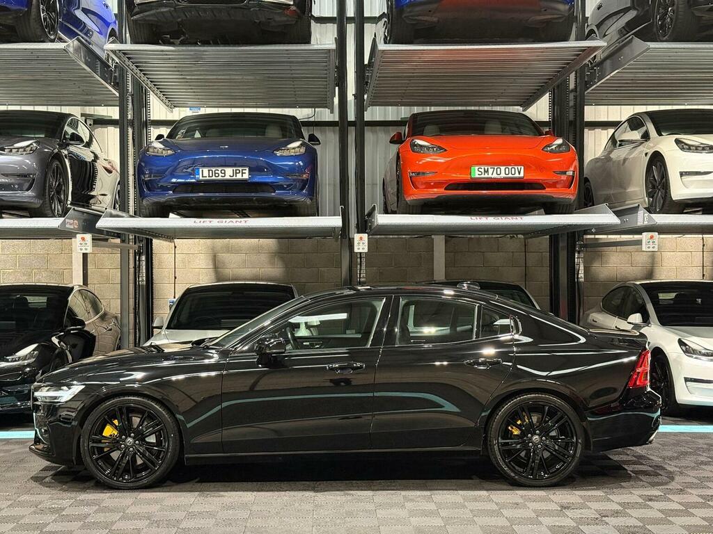 Volvo S60 Saloon 2.0 T5 R-design Edition Euro 6 Ss 4 CV69HHK Black #4