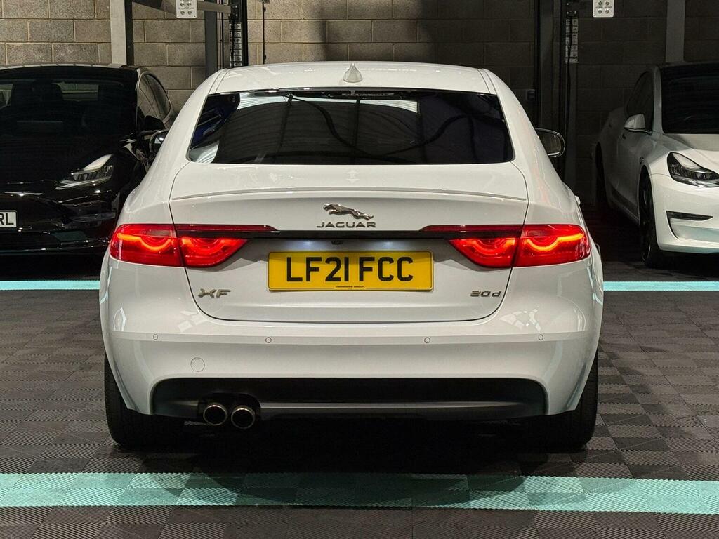 Jaguar XF Saloon 2.0D Chequered Flag Euro 6 Ss LF21FCC White #6