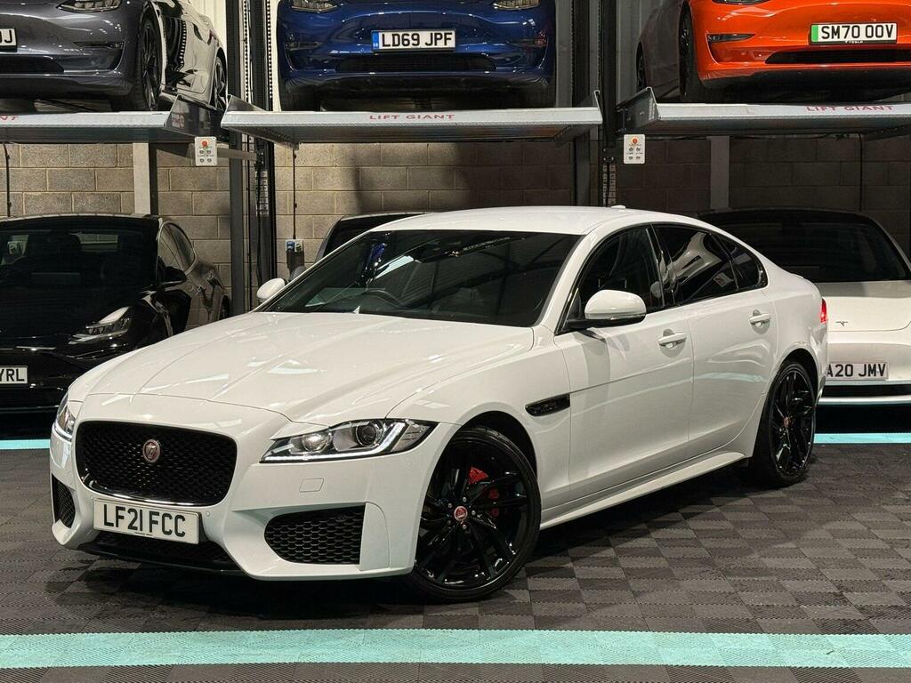 Jaguar XF Saloon 2.0D Chequered Flag Euro 6 Ss LF21FCC White #3