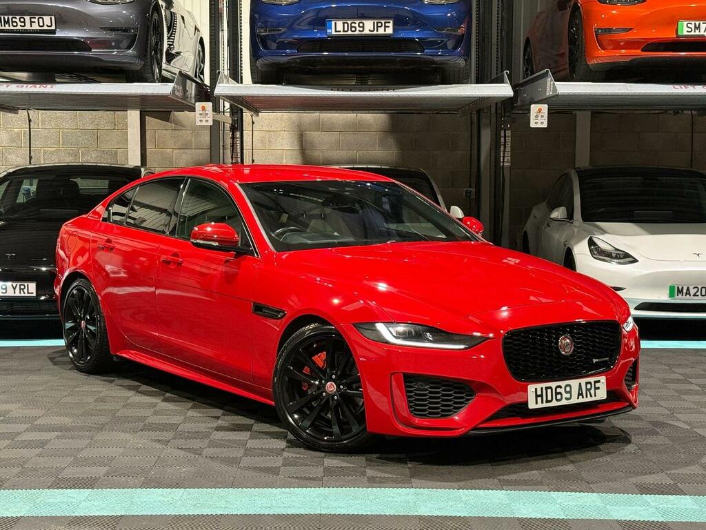 Jaguar XE Saloon 2.0 P250i R-dynamic S Euro 6 Ss Red