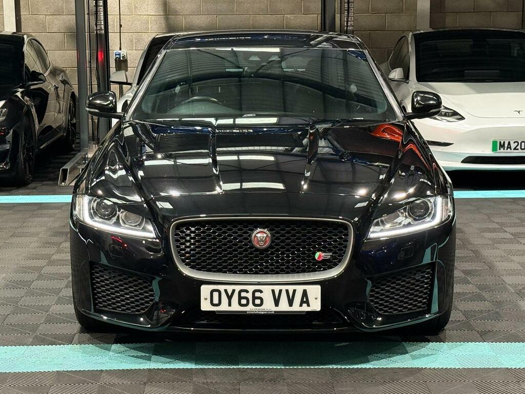 Jaguar XF Saloon 3.0D V6 S Euro 6 Ss 201666 OY66VVA Black #2