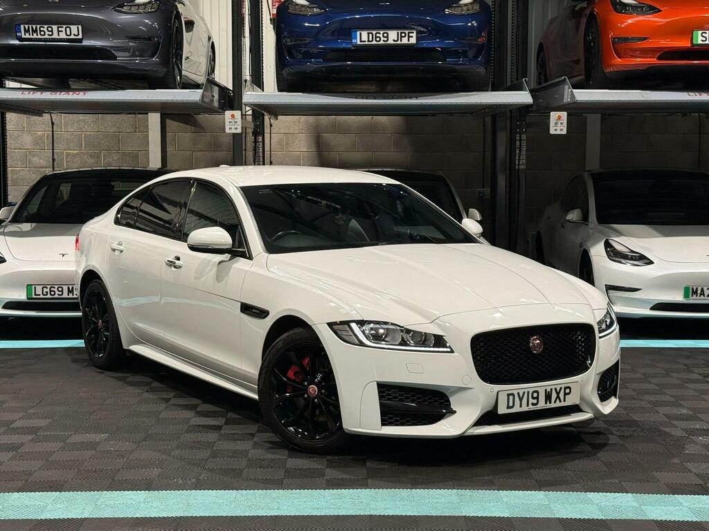 Jaguar XF 2.0D R-sport Euro 6 Ss White