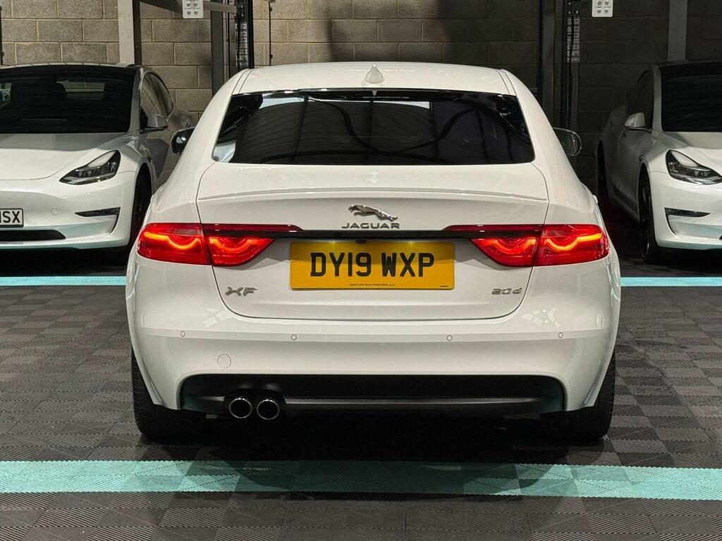 Jaguar XF Saloon 2.0D R-sport Euro 6 Ss 201919 DY19WXP White #6