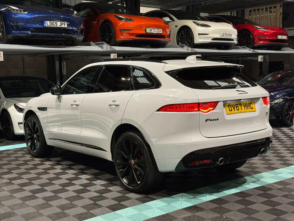 Jaguar F-Pace Suv 3.0 D300 V6 S Awd Euro 6 Ss 2017 OV67HHC White #5