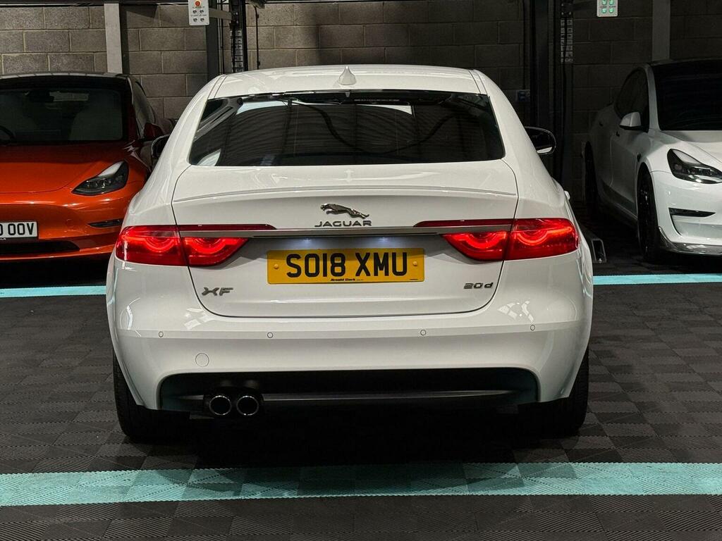 Jaguar XF Saloon 2.0D R-sport Euro 6 Ss 201818 SO18XMU White #6