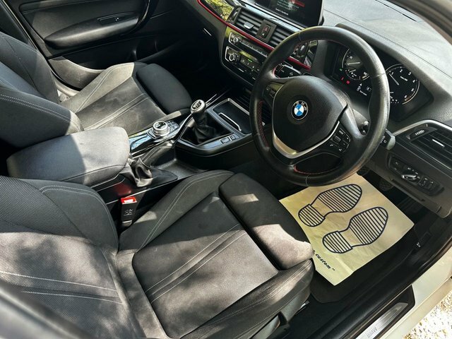 BMW 1 Series 2018 2.0 118D Sport Hatchback Eu YK67CHW White #5