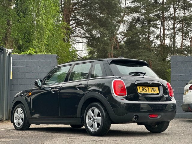 Mini Hatch 2017 1.5 Cooper Hatchback Euro 6 LR67TMV Black #5