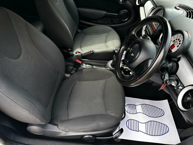 Mini Convertible 2011 1.6 One Convertible Euro 5 YE61XSW White #4