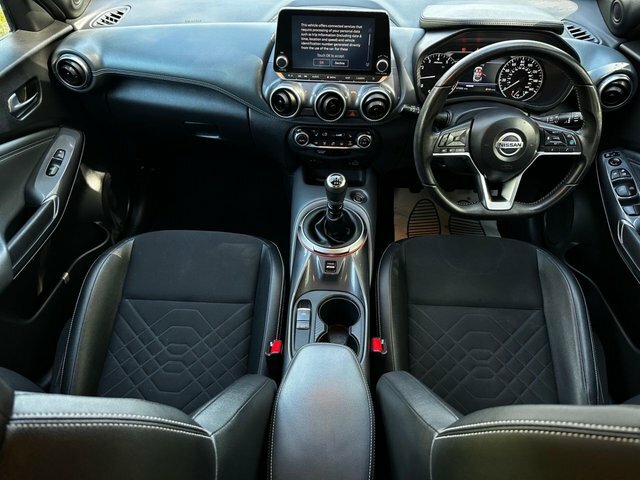 Nissan Juke 2020 1.0 Dig-t Tekna Suv Euro 6 WF70OXZ Black #4
