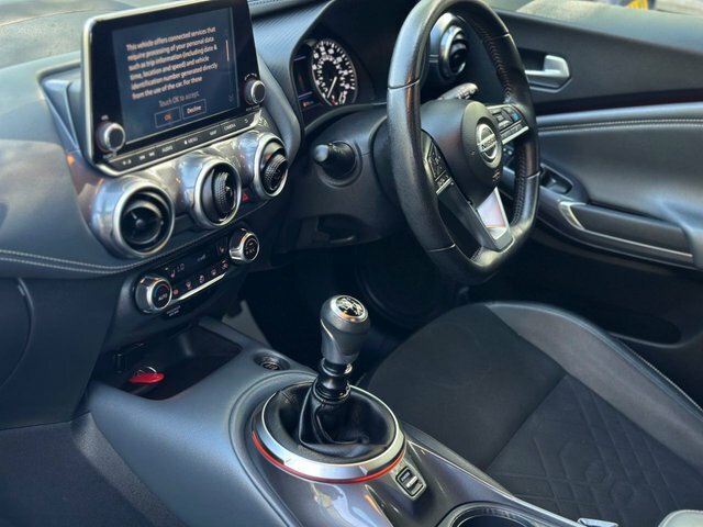 Nissan Juke 2020 1.0 Dig-t Tekna Suv Euro 6 WF70OXZ Black #3