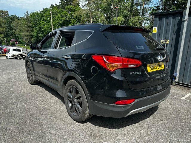Hyundai Santa Fe 2013 2.2 Crdi Premium Se Suv 4Wd Black #5