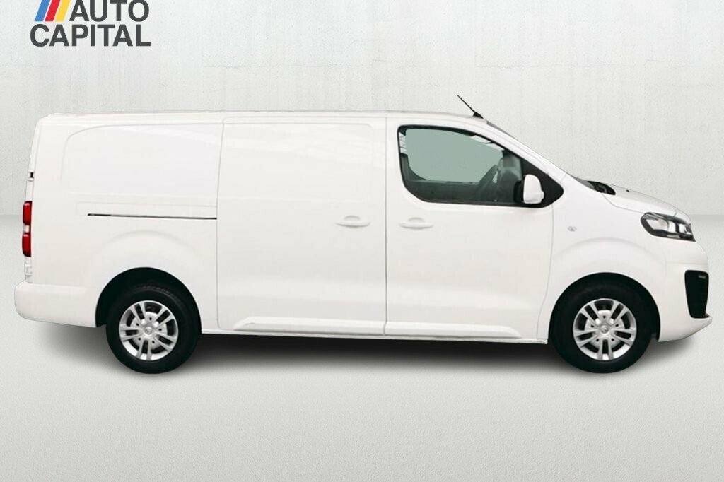 Vauxhall Vivaro 1.5L Sportive 6Dr DV21VBN White #6