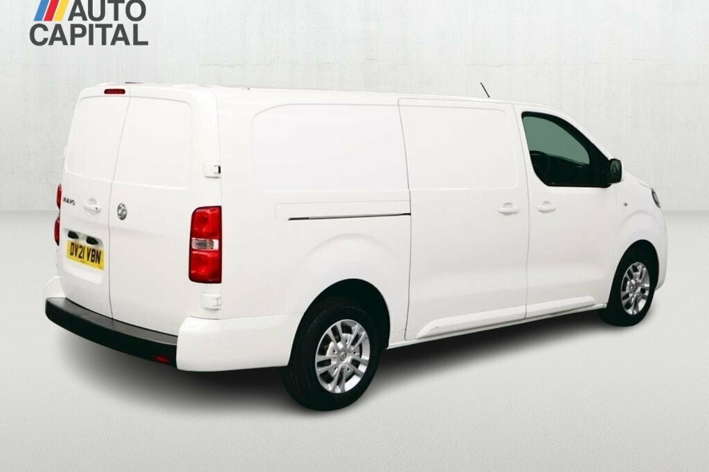 Vauxhall Vivaro 1.5L Sportive 6Dr DV21VBN White #5