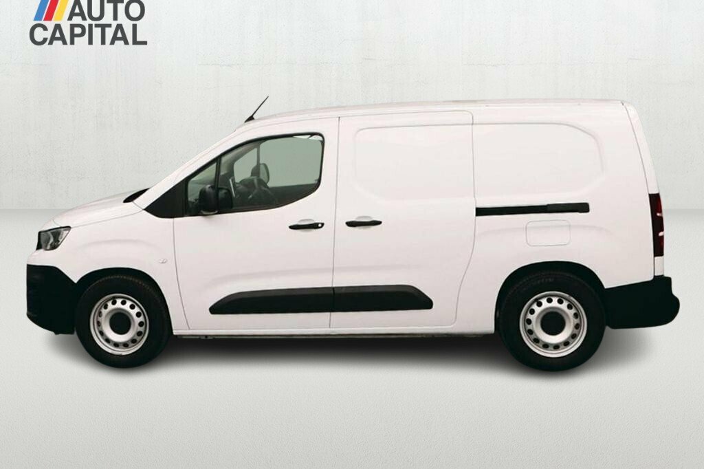 Peugeot E-Partner Combi White #3