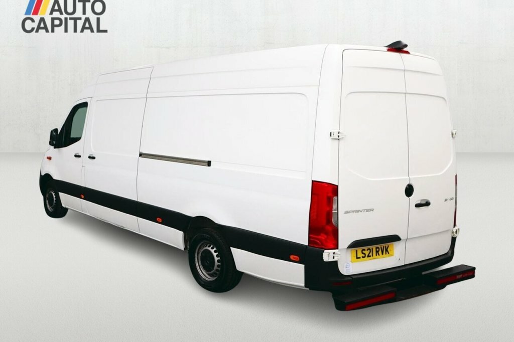 Mercedes-Benz Sprinter 2L Progressive LS21RVK White #3