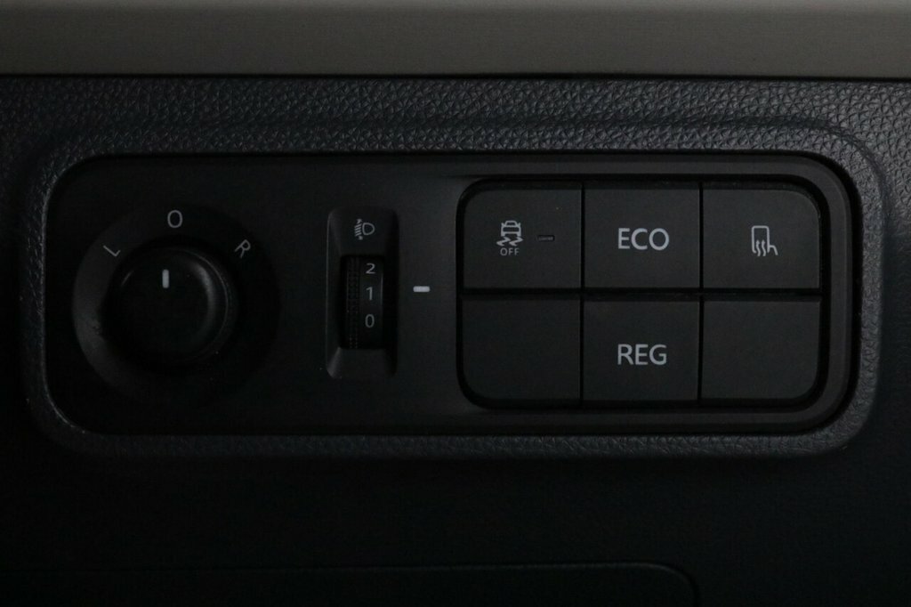 Maxus eDeliver 3 Mpv White #34